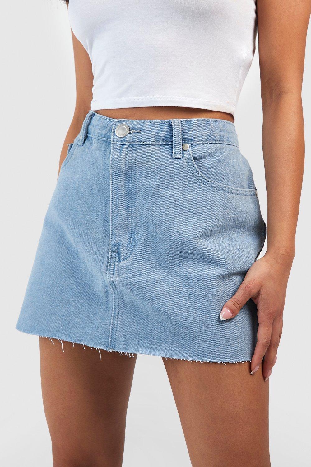 Petite Mini jupe en jean